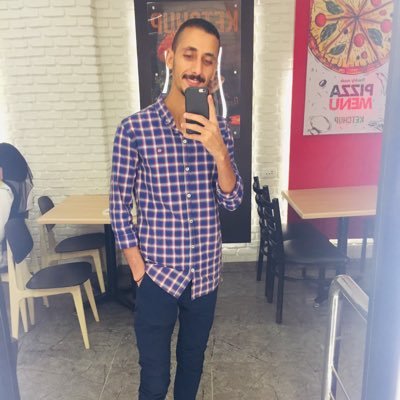 المهم في نهاية المطاف.. أن تجد الروح التي تري فيهاا روحك🖤☘️