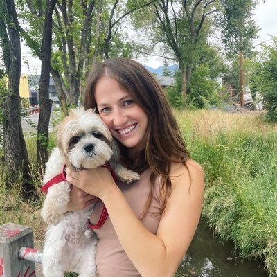 SamieWhamie's profile picture. be kind • go outside • read books • do something