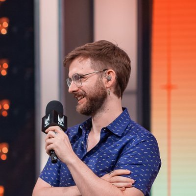 Daniel Drakos is a caster for Riot Games. He likes souls games, making music and long walks into the Abyss.