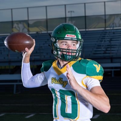 @FBvikingstrong | @LValleyBaseball | 6’1 170 | QB | 3B/SS | C/O 2024 |