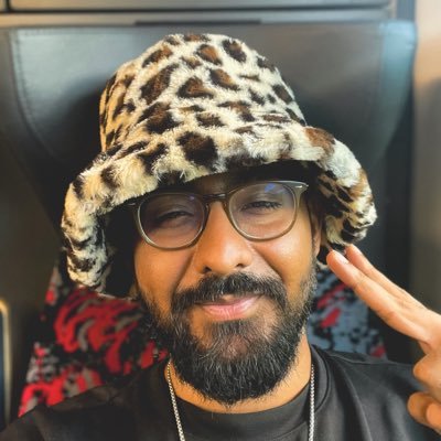 by day: building https://t.co/2O8Zn876FD (🍊@orangeDAOxyz f1/@join_ef sg11/@tenity_global sg5) // by night: musician, dj, whisky expert, sports and trivia junkie.