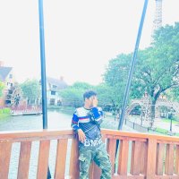 ស្រលាញ់ប្រុសចាស់ (@phunmakara) 's Twitter Profile Photo ស្រលាញ់ប្រុសចាស់ (@phunmakara) 's Twitter Profile Photo