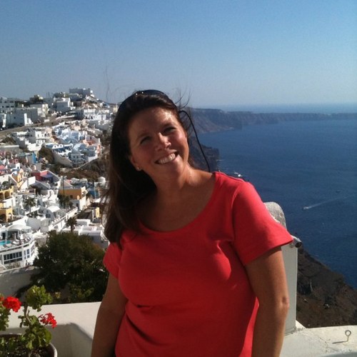 2lowd's profile picture. 