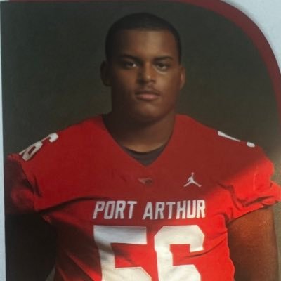 Port Arthur Memorial High School | 2026 | 2.8 GPA| Center | 5’10 250Lbs | cell: 8327279332 | email: clayton9761@gmail.com