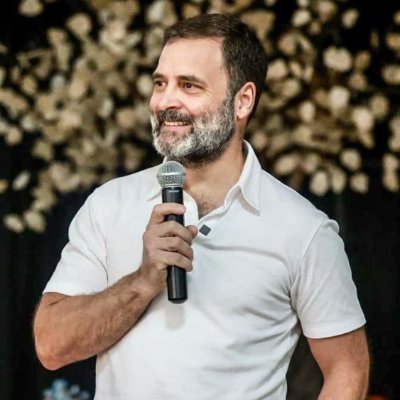 sabaazra95's profile picture. 