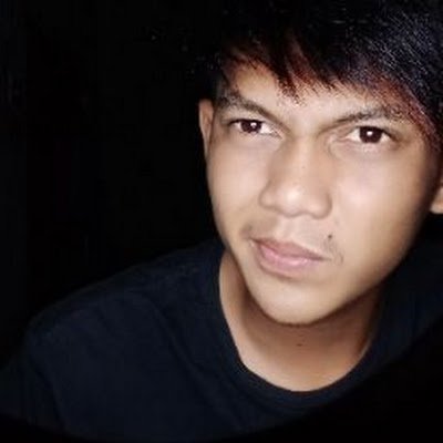 adrianroni1601's profile picture. 