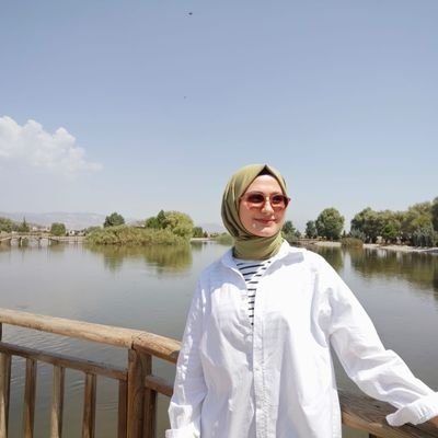 elifnurblbn's profile picture. 