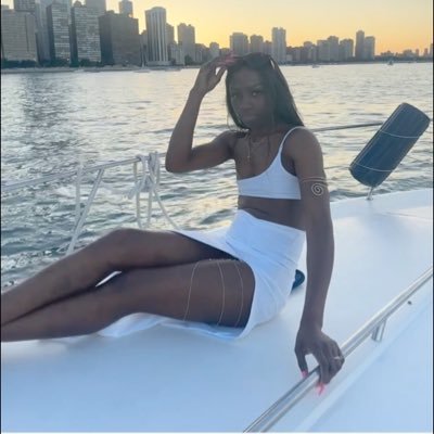 1tiredblakbitch's profile picture. Tired of Missing What I Can't Replace