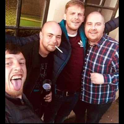 Andrewgrubb2013's profile picture. Grubb in the army married with a kid #fifagod #upye #pokergod psn phantom_finger2 #daeit