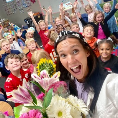 Living a fantastic life being a SMSD first grade teacher. We have fun, we laugh, we learn!