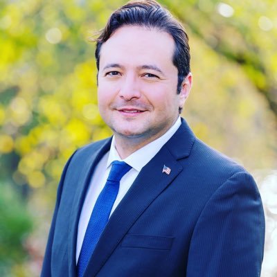 Dr_T222's profile picture. DDS at WestLake dental care, Swimmer, Liberty enthusiast, ♓️ , Al Ahly 🇪🇬 , Liverpool FC 🏴󠁧󠁢󠁥󠁮󠁧󠁿& HSS fan