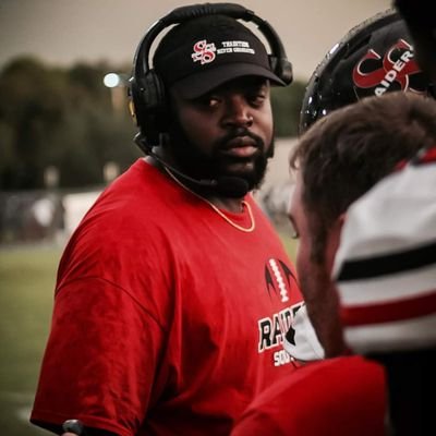 South Sumter Alumni (2008)
FAU Alumni (2012)
Football Coach/Trainer