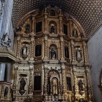 MariaLTecaxco's profile picture. Orgullosa Mexicana 
Crónicas de una dictadura anunciada...