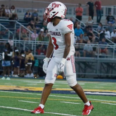 Student Athlete📚 C/O 25’ 5’8 Slot receiver/DB ig-everettbaker.1