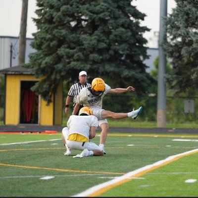 STL 25’ K/P 5’8 155 3.5 GPA CSK 4⭐️@collin.bagley@icloud.com 708-476-7404