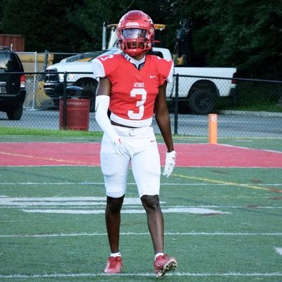 VA AHS Varsity starting WR/DB/ Returner 2025 height: 5’11 weight: 165 4.6 40 yard dash number:703-705-1260 3.63 gpa NCAA ID# 24032444429