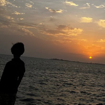 { فِي شَهْوَةِ الْحِبْرِ، وَ فِتْنَةِ الْوَرَقِ ،، أحَلامٌ عَلى قَائِمَةِ الإنْتِظَار}