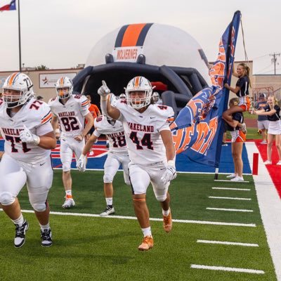 NCAA ID# 2309124531 || 25’ ||6’1 || 190lbs || 3.7 gpa || Defensive End @ Wakeland High school