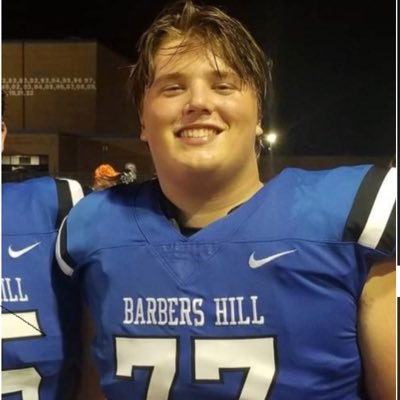 God first ✝ 16, CO 2025 Ot/Og Barbers 6’2.5”290 3 year varsity starter all district honors 4.129 gpa 1300 SAT 30 ACT @francisbrady321@gmail.com 📞- 281-917-3182