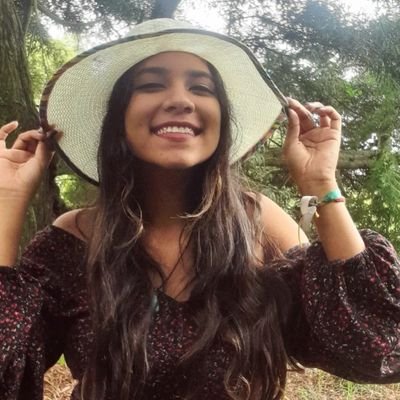 Tefa__Ve's profile picture. 👀👀👀
Siempre buscando con el corazón ❤️‍🔥🤴🏻
|Estupol UV