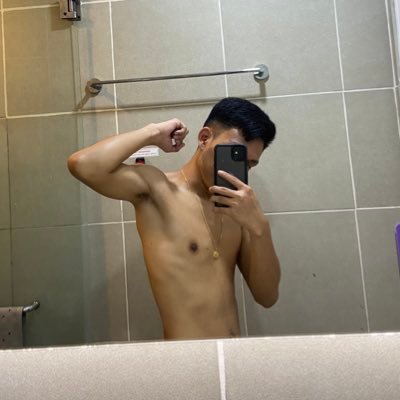 I spent a lot of time on this bio. ♉️ | ESFJ-T | Single
