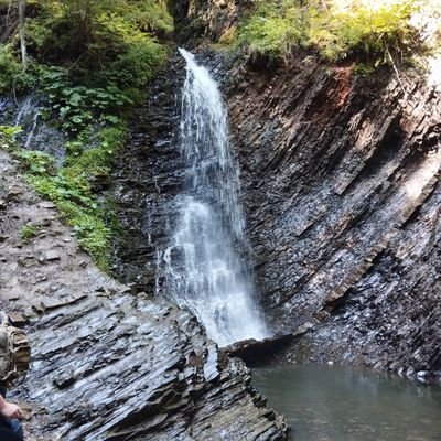 KarinaLadur's profile picture. клас