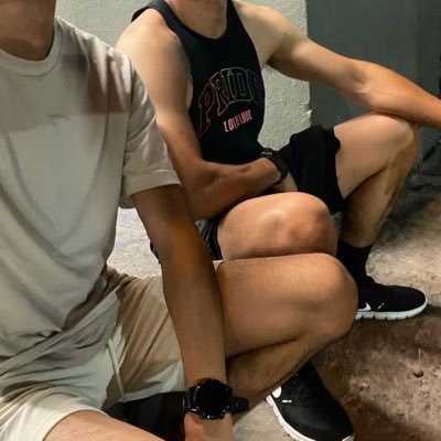 RT de contenido XXX GAY. Etiquetanos y te daremos RT @vergasxxxmx