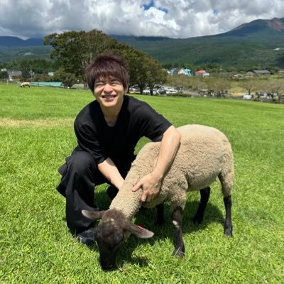 昭和音大＆洗足音大ピアノ科講師。千葉県四街道市でピアノ教室を開講しています。レッスンのお申し込み、その他のお問合せはinfo_4r＠yahoo.co.jp。またはhttps://t.co/OOYRl4wGRH よりお願いします📩 2023年12月3日、銀座・王子ホールにてデビュー25周年記念リサイタル❗️