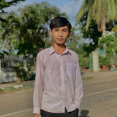 ounlaonh81511's profile picture. 