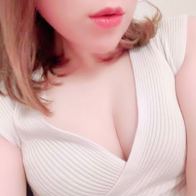 ROSA東加古川のななです💕 毎週日曜日に出勤しています。日頃の疲れをいっぱい癒してあげたいと思っています🥰よろしくお願いします❣️