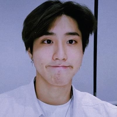 smookeves's profile picture. '  
perfectionis(tient) virgo boy

                                                             ' skz han
no aesthetic things here guyz