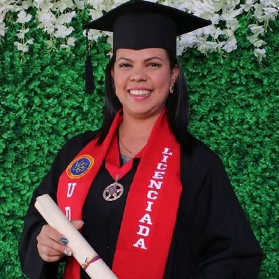 Vanerojas_2608's profile picture. Enamorada de la vida. Esposa de @Eduardoruiz_21, Lic.Gerencia De Recursos Humanos, mujer independiente,luchadora y apasionada.