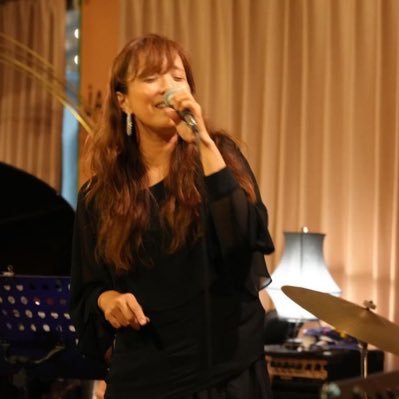 makimiyasato1's profile picture. ☆jazzを歌っています。maki miyasato sings standards
