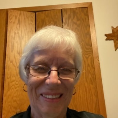 KarenGalvi12856's profile picture. 