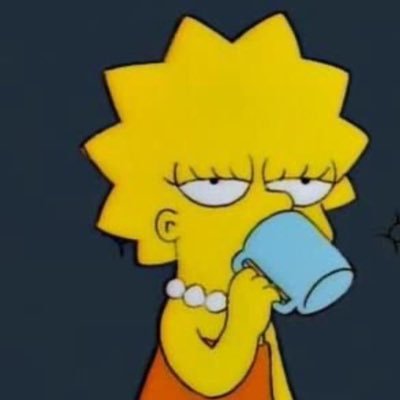 yasmin12yasmin's profile picture. ... my mirror staring back at me ⚡️🤍