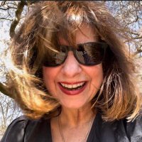 Ronnie Rocks ⚡️ (@amber777joy) 's Twitter Profile