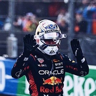 btslover0915's profile picture. 