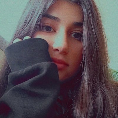 sadeceyarren's profile picture. scü📚 parlaklığım benim eserim