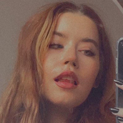 madisuunraye's profile picture. ♡ local angel • she/her • j ♡