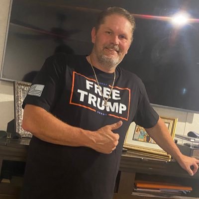 pauljackson425's profile picture. 