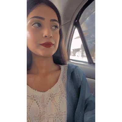 Just another face in the crowd trying to find my place in this world. 🌸