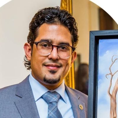 🏆FL Hispanic Artist of the Year ‘18 🎨 Art with a Purpose™ ∴ #surrealism #oilpainting #inkdrawing #freethinker #librepensador