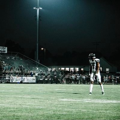 Tanner HS| class of 24| 3 sport ATH 🏈🏀⚾️| WR,DB| SG,PG| 6’3 160 3.0gpa| email:skysho8808@icloud.com cell# 256-614-9073 email :tavarismtownsend@gmail.com dad