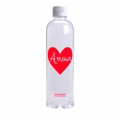 LOVE WATER ♥️💦 Ultra Premium Ionized Alkaline Water 9.5pH / Label-Less Bottles , BPA free 🌱 . Est. 2017 NYC