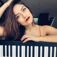 Georgy wants to PLAY with COLDPLAY 💜✨ (@georgymanterola) 's Twitter Profile