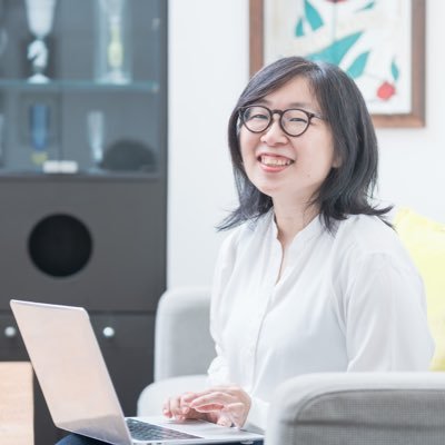 tomolabo_'s profile picture. 山田 トモミ｜2025年春に京都移住🌸｜後悔のない人生を送りたい人を増やす｜SNSの悩みを5秒で解決｜ ブレインプログラミング｜コミュマネ｜SNSコンシェルジュ｜デジタルオーラ診断｜年齢不詳セミナー｜毎日FBライブ配信5年目｜日本酒トモの会｜合同会社五方よしCTO｜カラオケ会🎤｜メディチャンPR広報研修室SNS担当