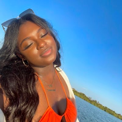 Jesus Lover 🙏🏾 ASD-DIR Therapist🧩 FIU Alumna 🐾 Doctor of Occupational Therapy Student 🤍 ig: @certifiedyaadie