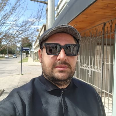 FrancoAronne's profile picture. Ing. en Sistemas de Información. No soy baterista, toco la batería, no soy arquero, voy al arco. Odiador serial del autotune y del Bell Ville paramos 20 minutos