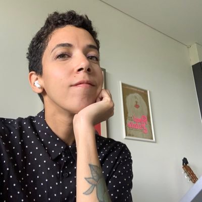 crazy cat lady | localization manager nas horas vagas 🇧🇷🇬🇧🏳️🌈
