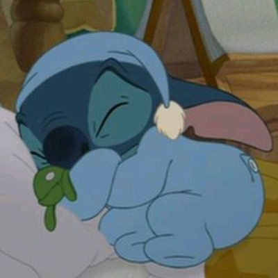 Lou51722384's profile picture. 